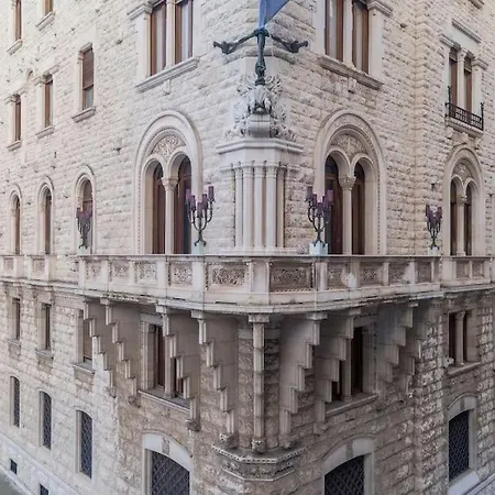 Chagall-bozzi 59 شقة